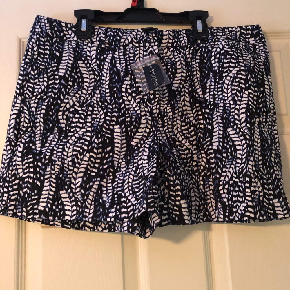 WHBM printed shorts Size10